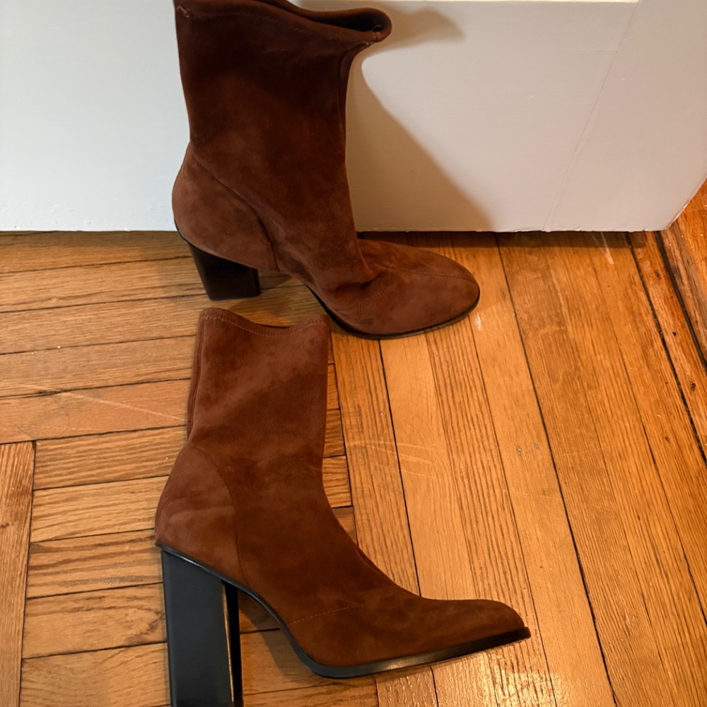 Alexander Wang suede ankle boots - Picture 2 of 5